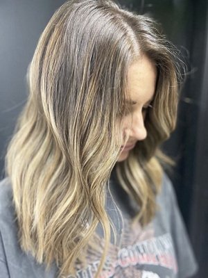 Balayage-hairdressers-in-Queensland